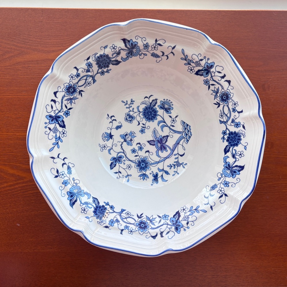 Vintage Serving Bowl Hankook Seine Blue and White Flowers